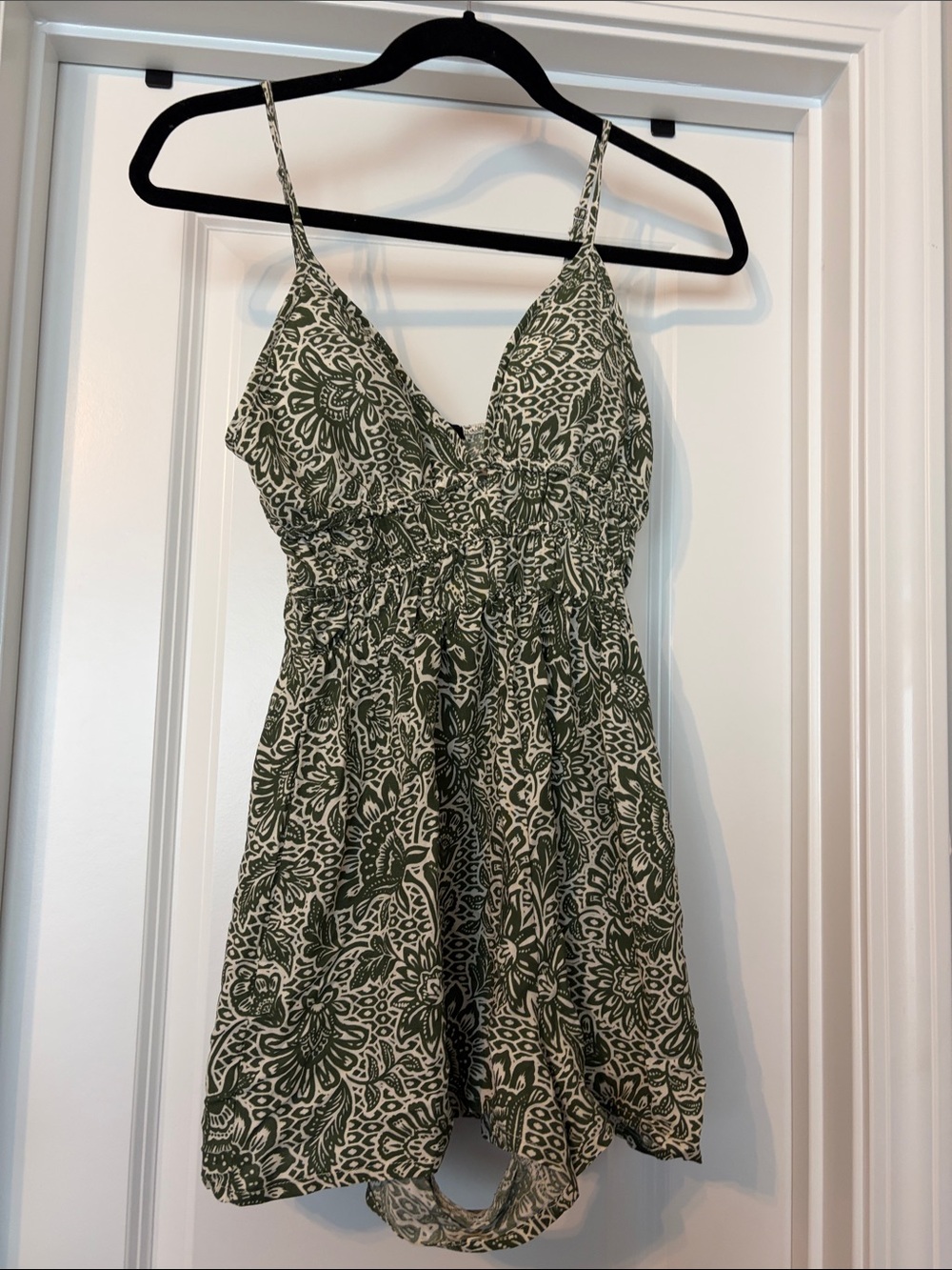 New Look Olive Green Floral Print Spaghetti-Strap Romper
